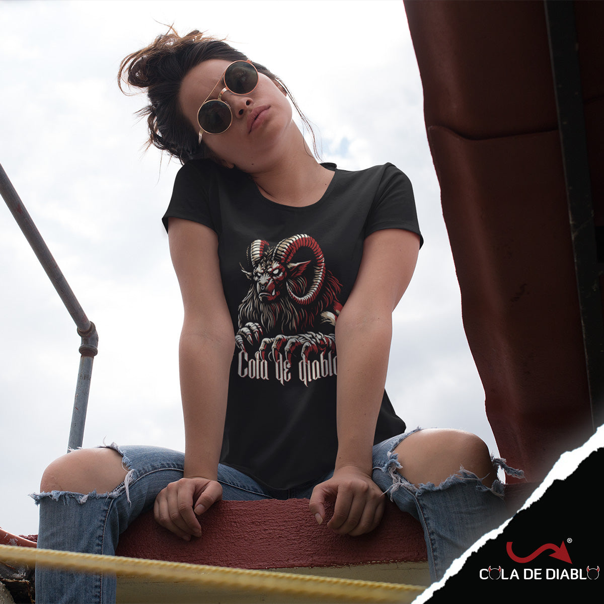 Playera Behemoth - Cola de Diablo®